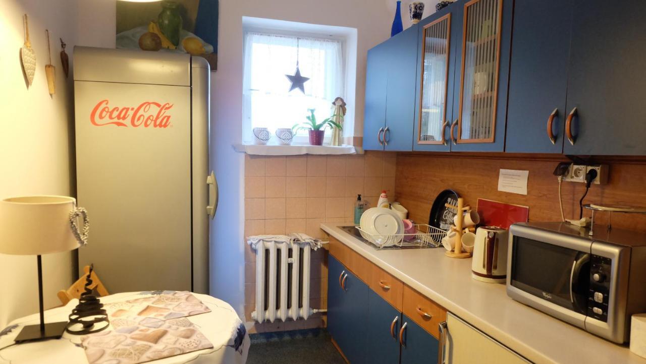 Willa Pod Aniolem - Pokoje Goscinne & Apartamenty Z Widokiem Na Gory Szczyrk Exteriör bild