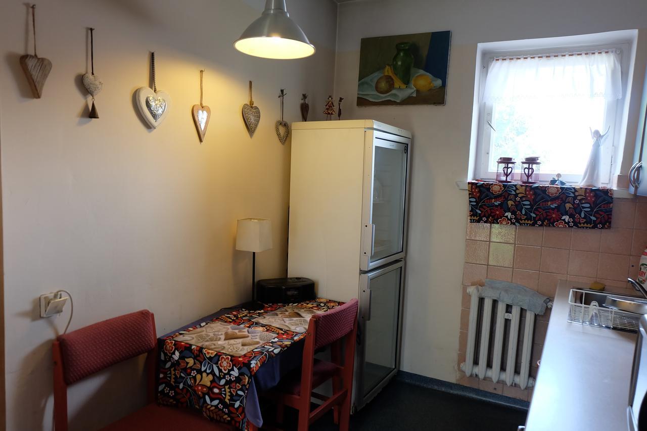 Willa Pod Aniolem - Pokoje Goscinne & Apartamenty Z Widokiem Na Gory Szczyrk Exteriör bild